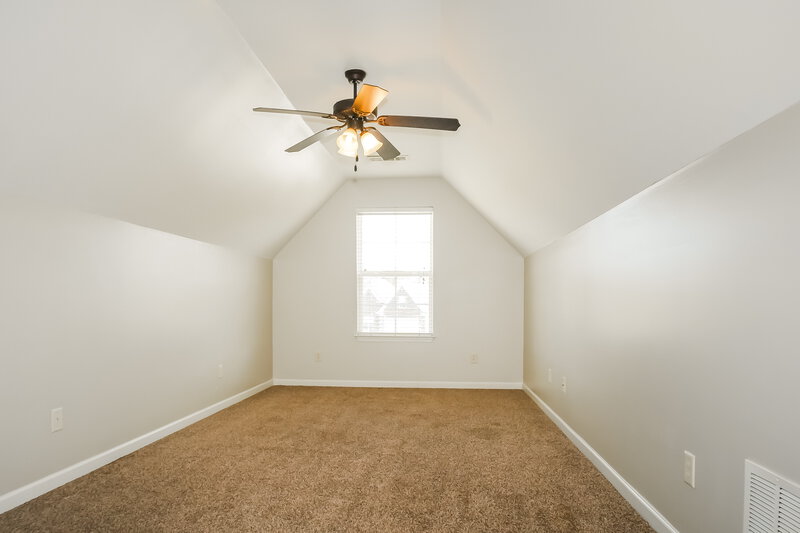 2,245/Mo, 3620 Harvest Tree Dr Southaven, MS 38672 Bonus Room View