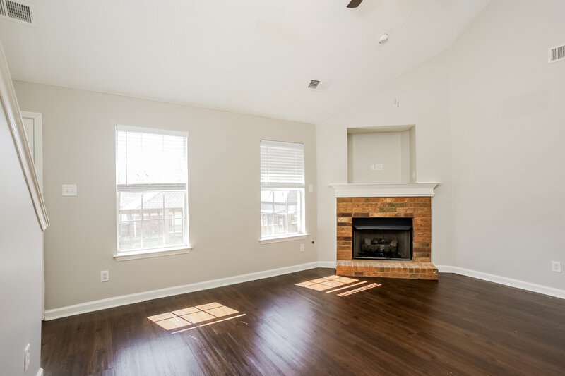 2,020/Mo, 10115 Cross Valley Dr Cordova, TN 38018 Living Room View