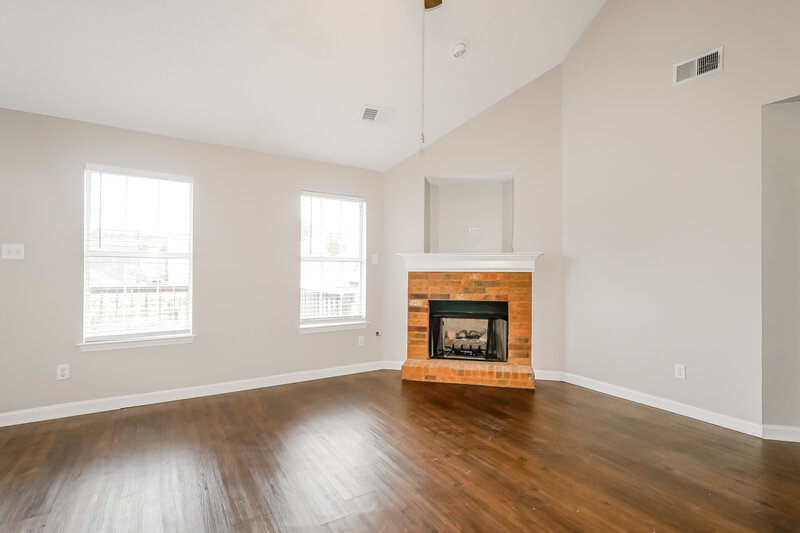 1,815/Mo, 10115 Cross Valley Dr Cordova, TN 38018 Living Room View
