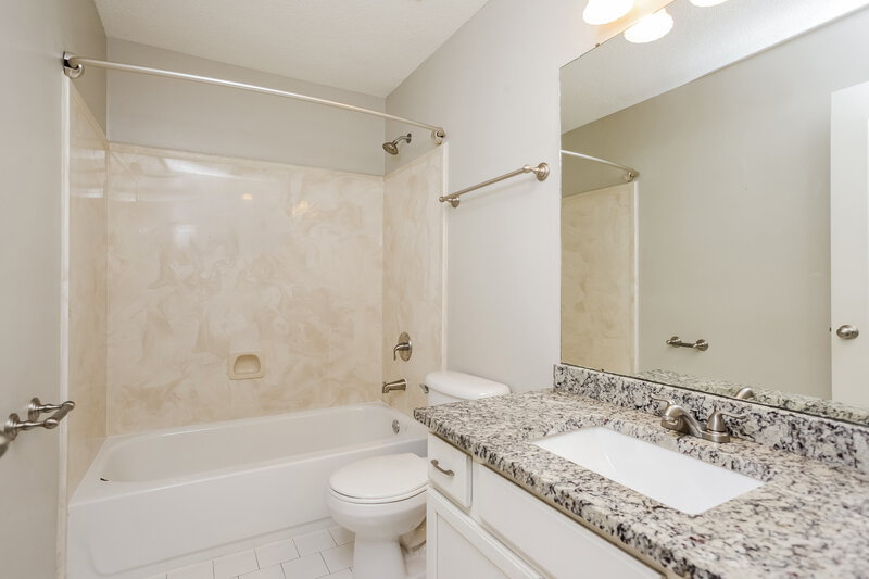 2,020/Mo, 10115 Cross Valley Dr Cordova, TN 38018 Bathroom View