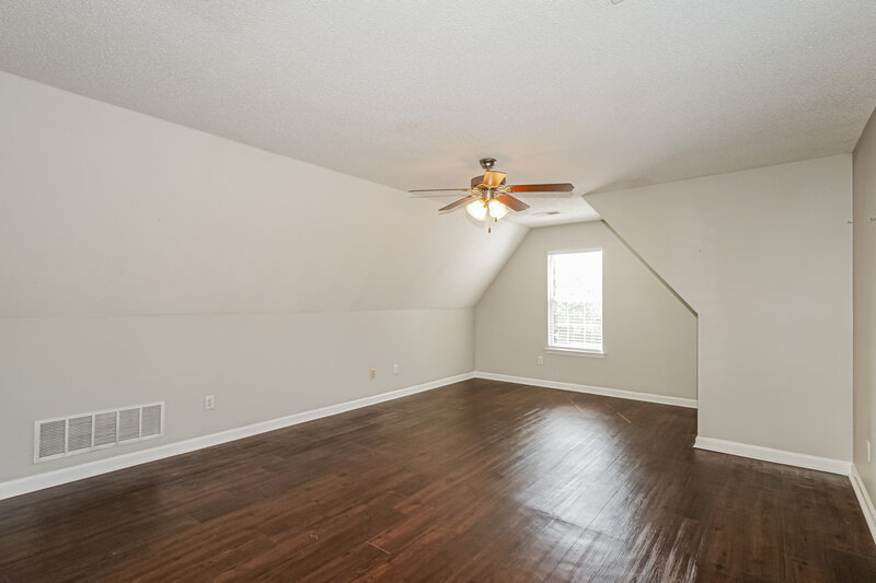 1,960/Mo, 7158 Crape Myrtle Dr Olive Branch, MS 38654 Family Room View