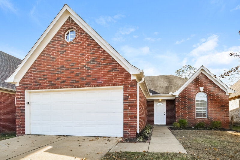 1,635/Mo, 9043 William Paul Drive Olive Branch, MS 38654 Front View