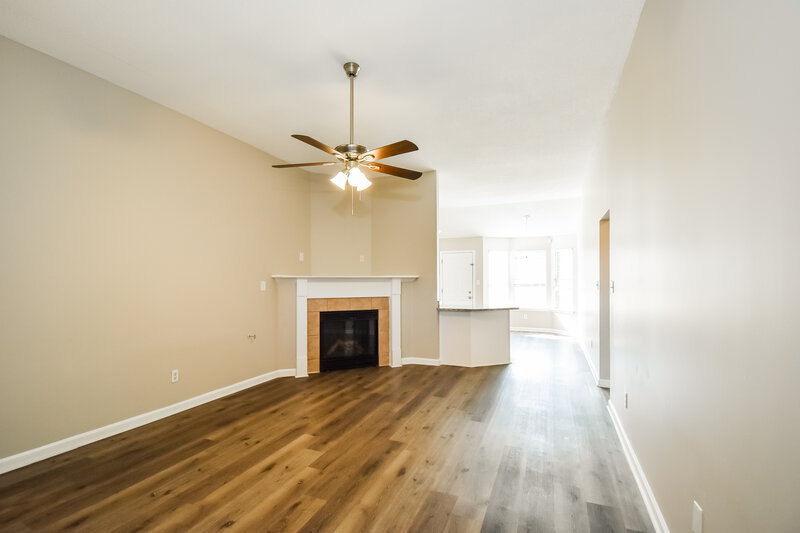 1,635/Mo, 9043 William Paul Drive Olive Branch, MS 38654 Living Room View