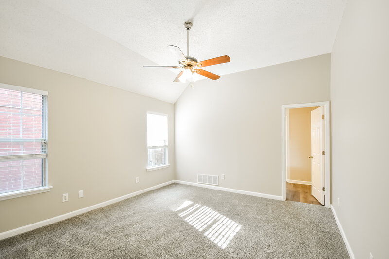 1,635/Mo, 9043 William Paul Drive Olive Branch, MS 38654 Main Bedroom View