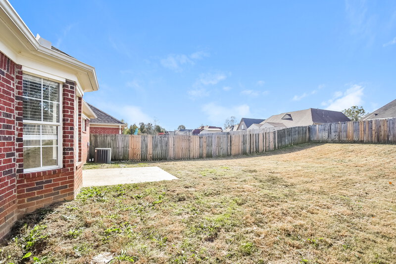 1,635/Mo, 9043 William Paul Drive Olive Branch, MS 38654 Rear View