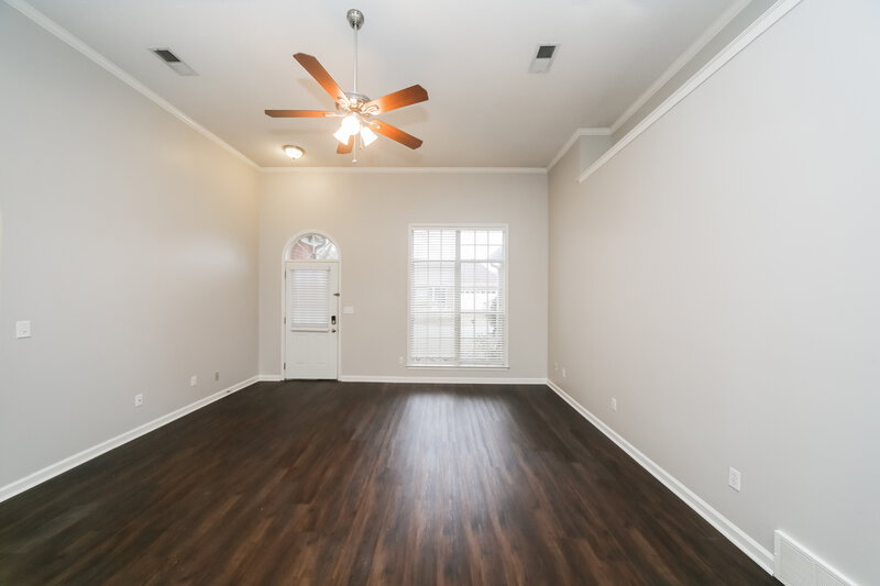 2,510/Mo, 2609 Wood Sage Cv Cordova, TN 38016 Living Room View