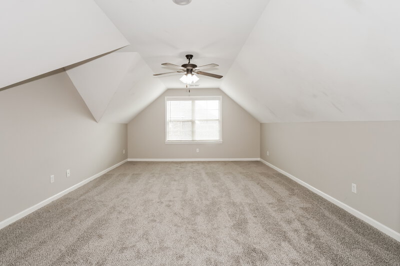 2,550/Mo, 5498 Riverstone Dr Memphis, TN 38125 Bedroom View