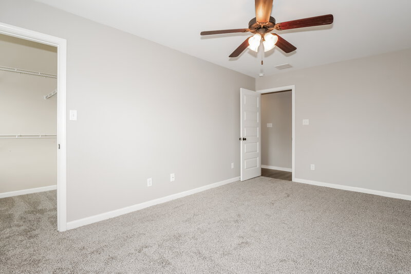 2,550/Mo, 5498 Riverstone Dr Memphis, TN 38125 Bedroom View 2