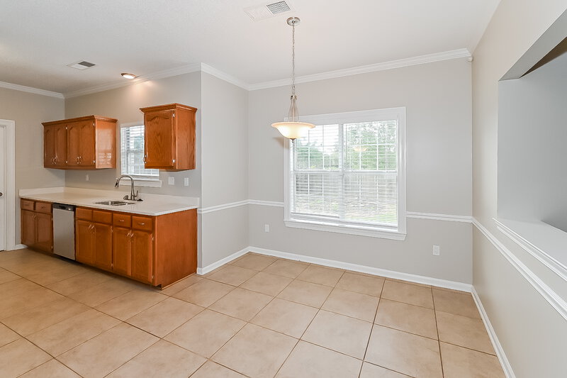 2,100/Mo, 13119 Claybourne Cv Olive Branch, MS 38654 Breakfast Nook View