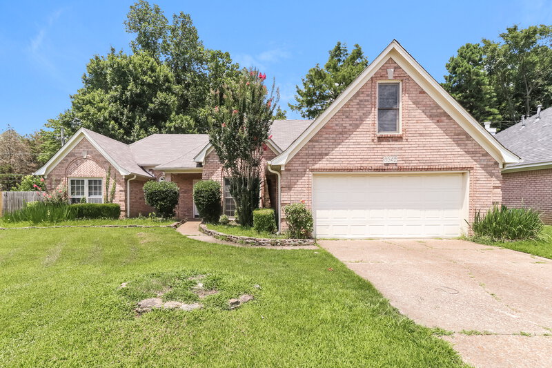 2,085/Mo, 8642 Tropicana Dr N Cordova, TN 38018 External View