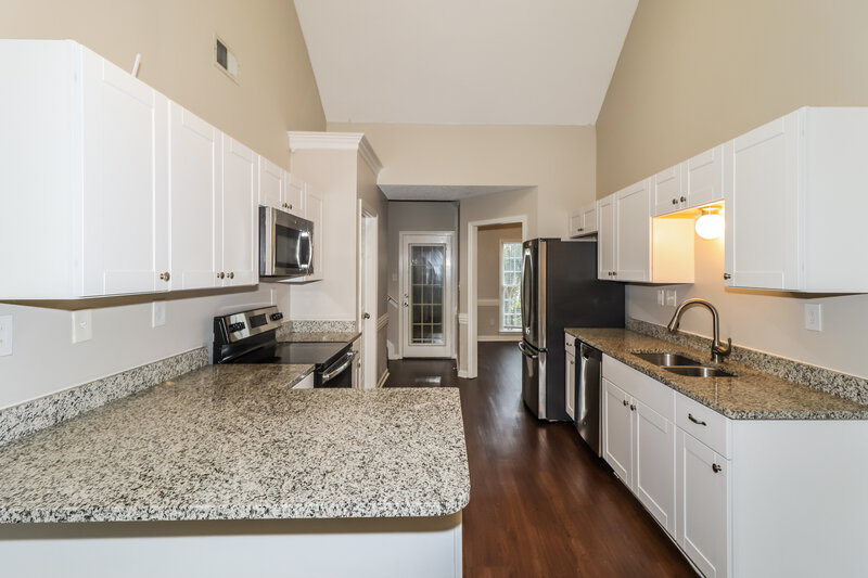 2,085/Mo, 8642 Tropicana Dr N Cordova, TN 38018 Kitchen View