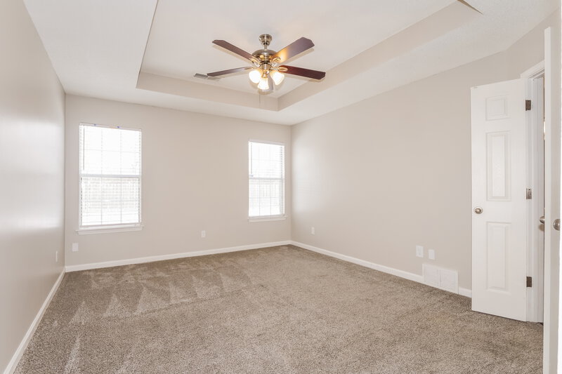 1,960/Mo, 8432 Creek Front Dr Cordova, TN 38016 Main Bedroom View