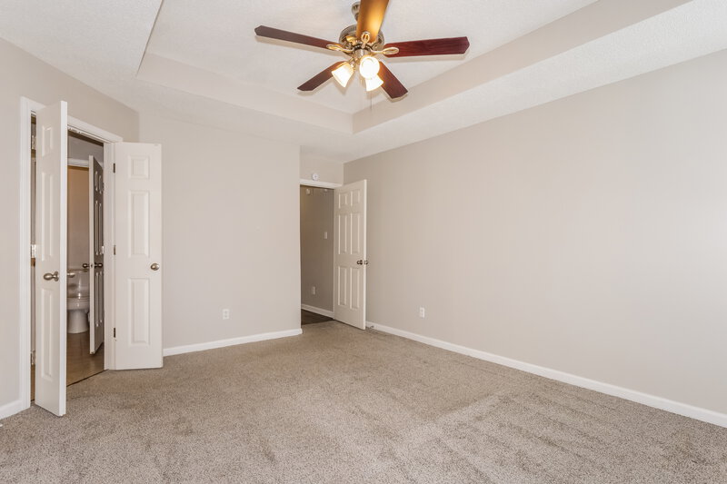 1,960/Mo, 8432 Creek Front Dr Cordova, TN 38016 Main Bedroom View 2