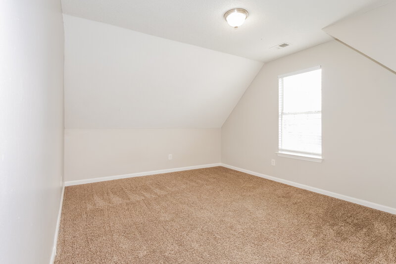 1,960/Mo, 8432 Creek Front Dr Cordova, TN 38016 Bedroom View 3