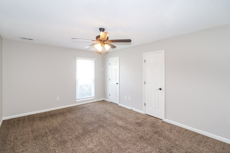 2,425/Mo, 4365 Barrymor Dr Memphis, TN 38125 Main Bedroom View 2