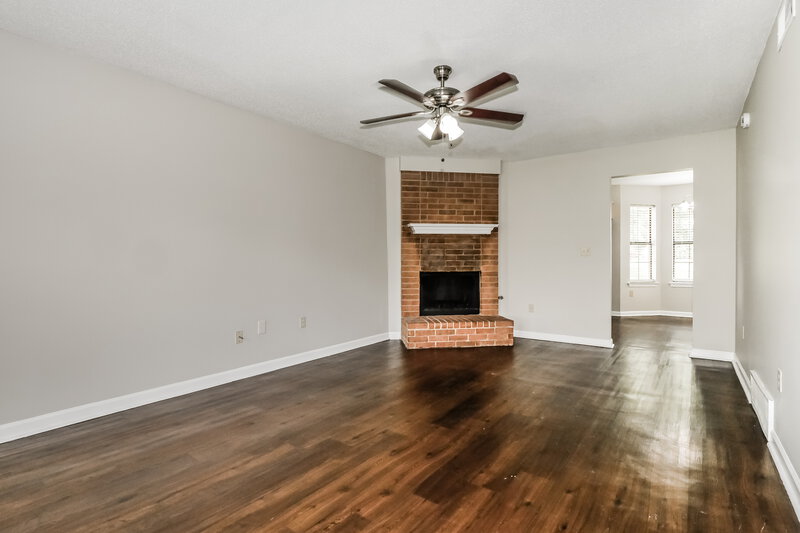 1,735/Mo, 6863 Delta Newberry Cv Olive Branch, MS 38654 Living Room View