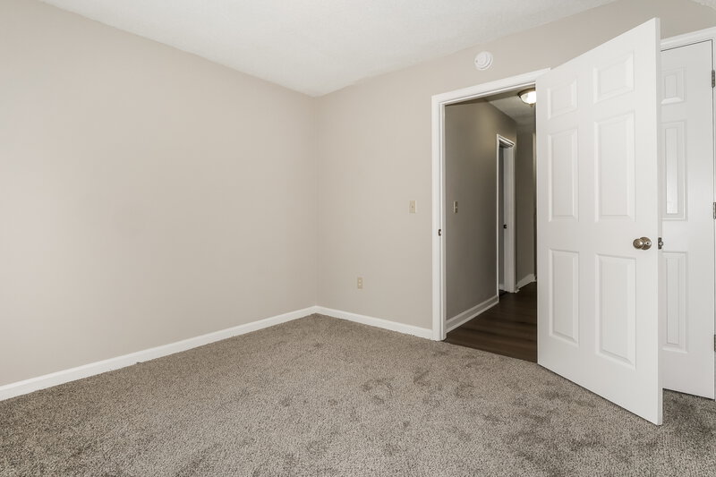 1,735/Mo, 6863 Delta Newberry Cv Olive Branch, MS 38654 Bedroom View 3