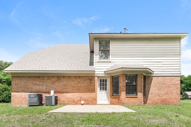 1,735/Mo, 6863 Delta Newberry Cv Olive Branch, MS 38654 Rear View 2
