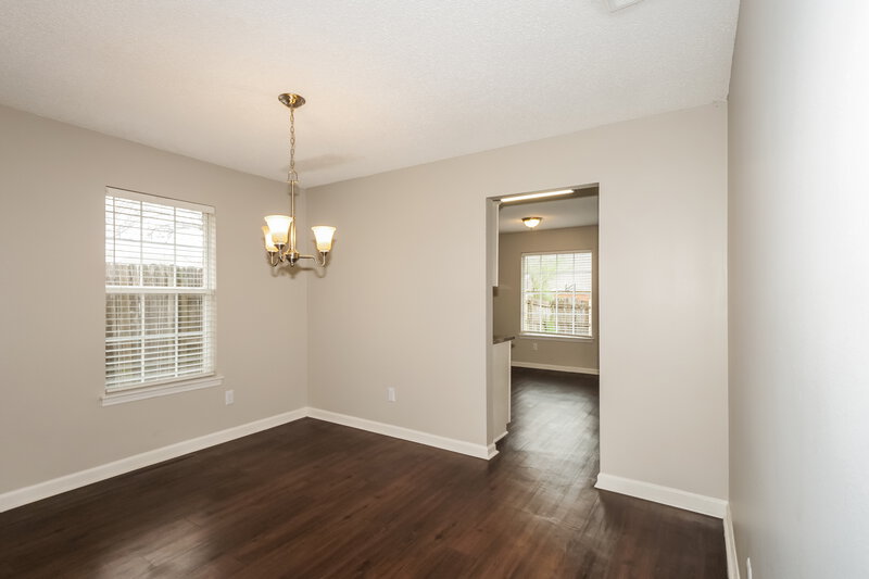 1,710/Mo, 8450 Kimberly Rose Dr Cordova, TN 38016 Dining Room View