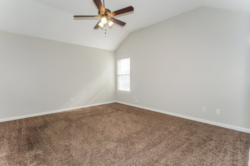 1,710/Mo, 8450 Kimberly Rose Dr Cordova, TN 38016 Main Bedroom View