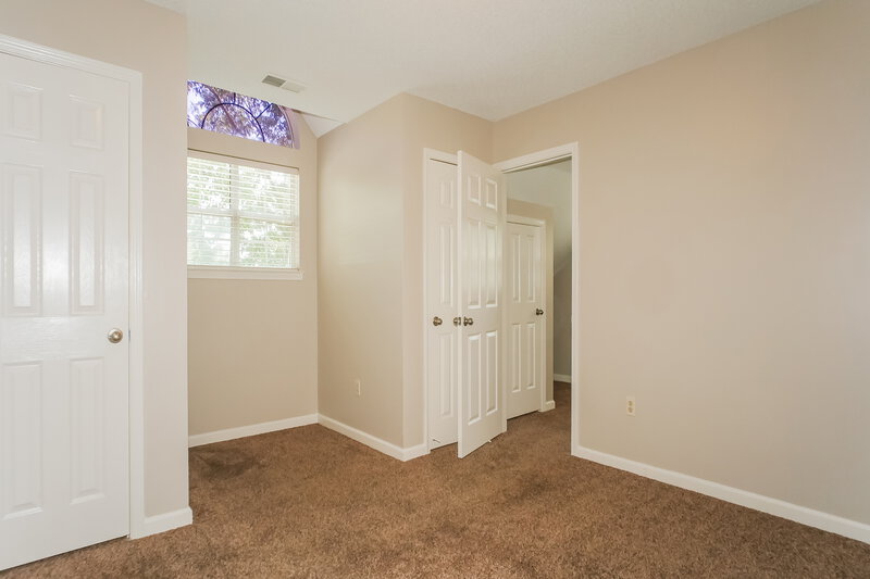 1,890/Mo, 5885 Southridge Drive Olive Branch, MS 38654 Bedroom View 2