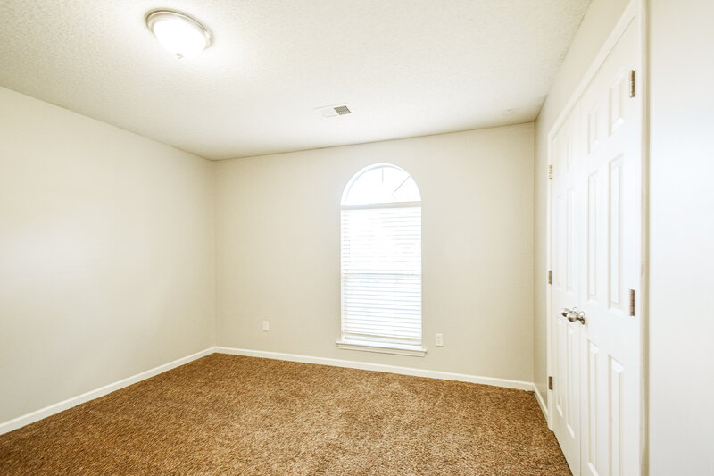1,855/Mo, 13273 Sandbourne S Olive Branch, MS 38654 Bedroom View 3