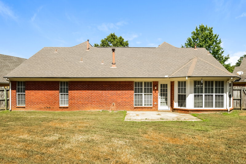 1,855/Mo, 13273 Sandbourne S Olive Branch, MS 38654 Rear View