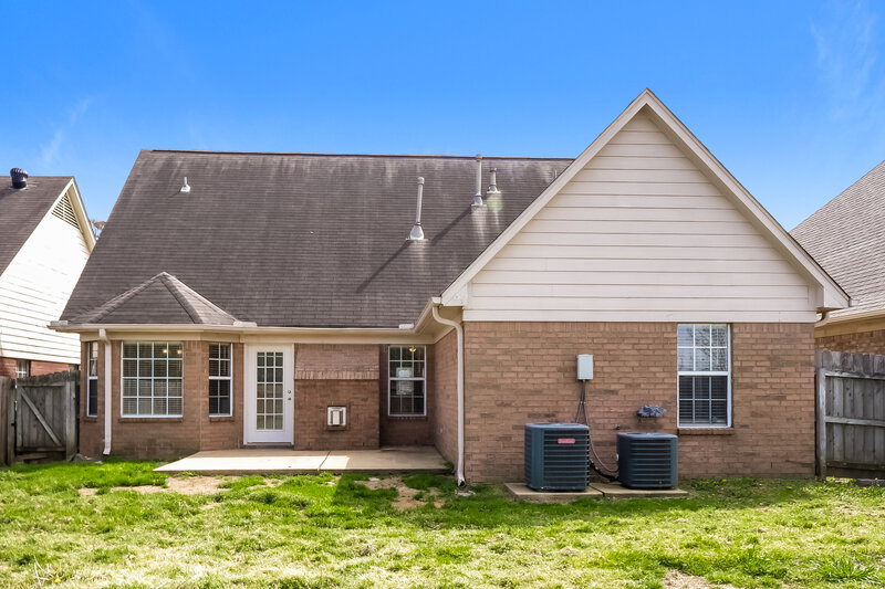 2,000/Mo, 1110 Greenwich Drive Hernando, MS 38632 Rear View