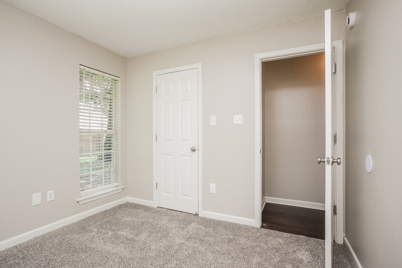 1,915/Mo, 7576 Delta Lakes Blvd Walls, MS 38680 Bedroom View 2