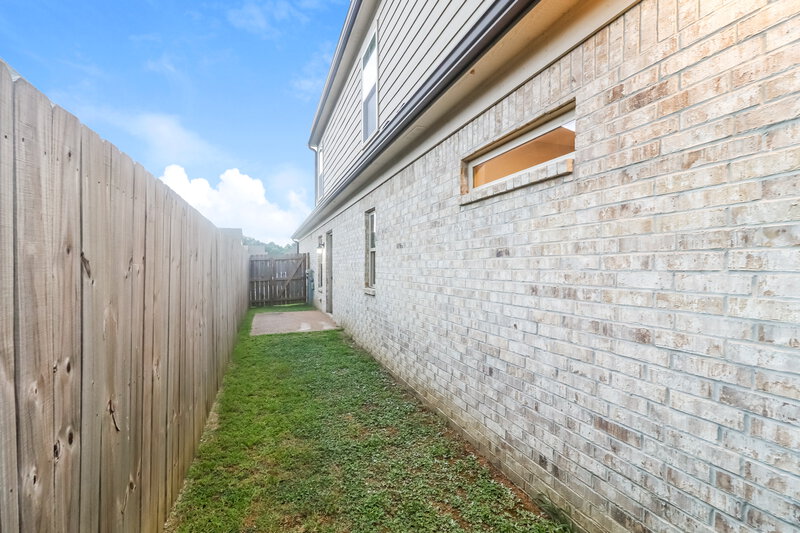 2,015/Mo, 9464 Cayuga Loop Cordova, TN 38018 Rear View 2