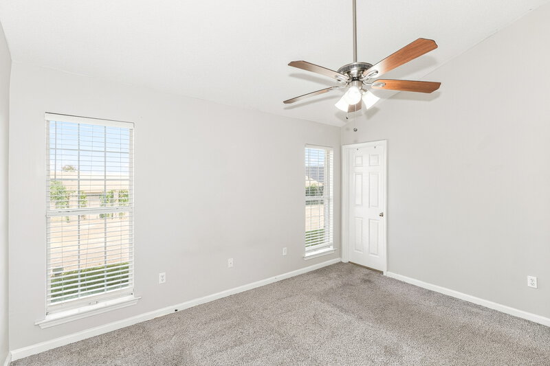 1,960/Mo, 4218 Becky Sue Trl Olive Branch, MS 38654 Primary Bedroom View