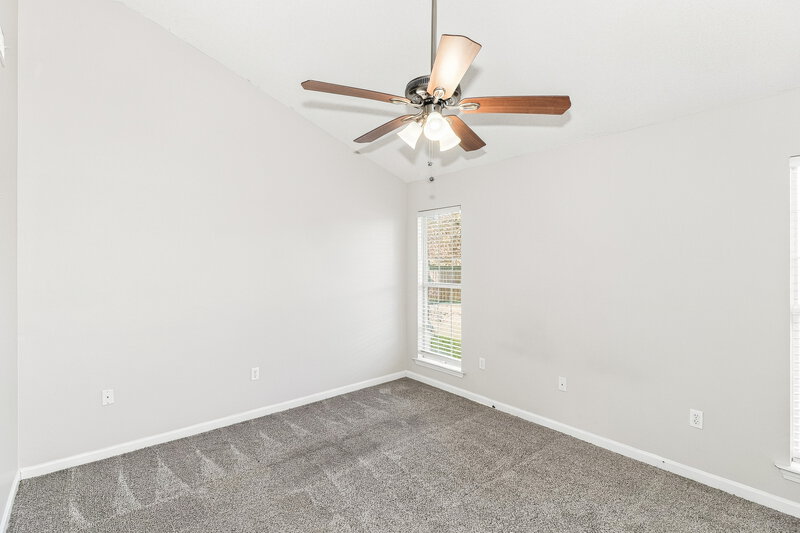 1,960/Mo, 4218 Becky Sue Trl Olive Branch, MS 38654 Bedroom View 3