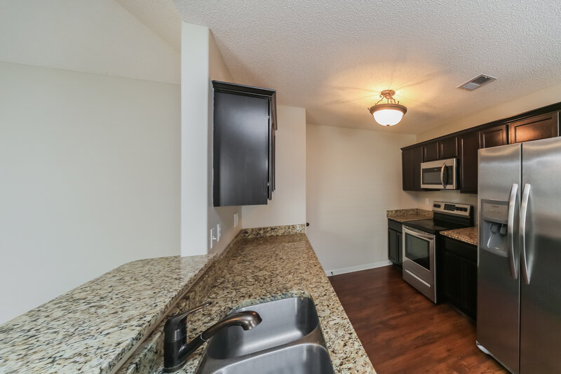 2,080/Mo, 1089 W Carib Loop Cordova, TN 38018 Kitchen View