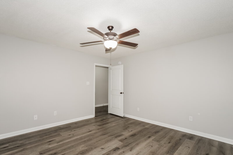 1,935/Mo, 1095 W Carib Loop Cordova, TN 38018 Main Bedroom View 2