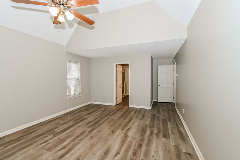 2,095/Mo, 1795 Steeplechase Cove Southaven, MS 38671 Main Bedroom View 2