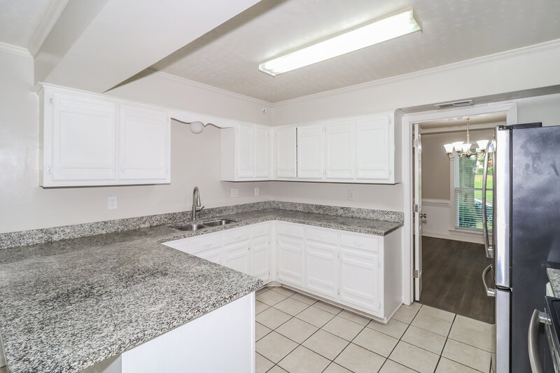 2,295/Mo, 120 Shelley Renee Ln Cordova, TN 38018 Kitchen View 2