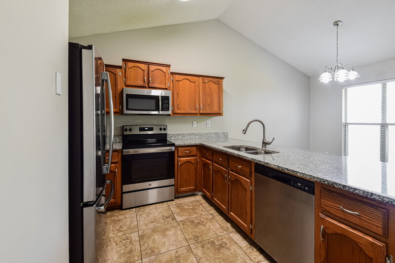 1,755/Mo, 10368 Palmer Cv Olive Branch, MS 38654 Kitchen View 2
