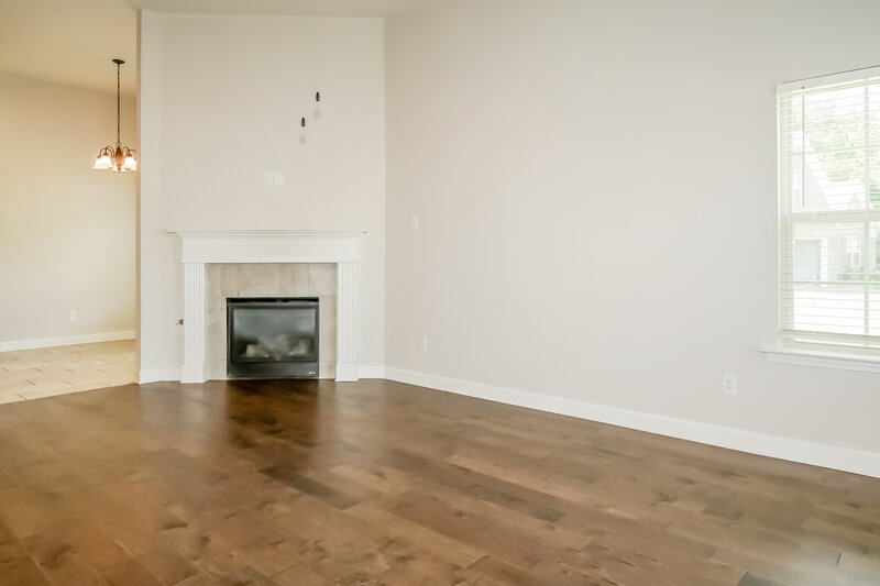 1,985/Mo, 8047 Switzer Dr Southaven, MS 38671 Living Room View 2