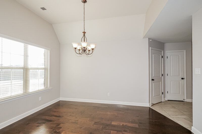 1,905/Mo, 1415 Switzer Cv Southaven, MS 38671 Dining Room View
