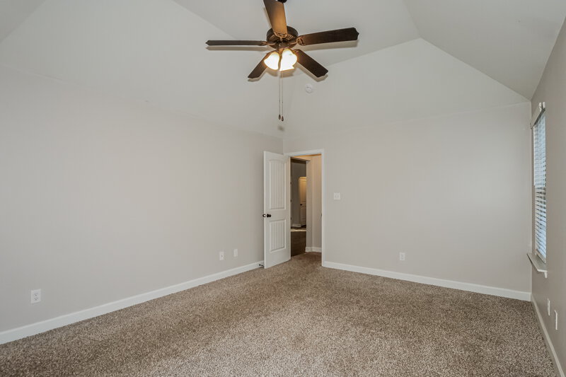 1,905/Mo, 1415 Switzer Cv Southaven, MS 38671 Main Bedroom View