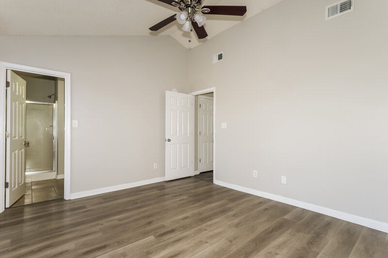 2,000/Mo, 6325 Sandbourne E Olive Branch, MS 38654 Main Bedroom View 2