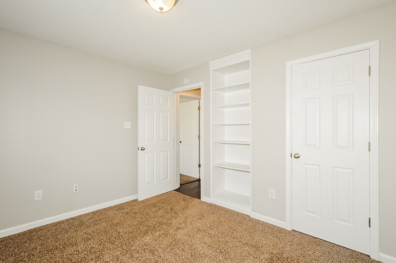 1,950/Mo, 145 Cameron Dr Oakland, TN 38060 Bedroom View 3