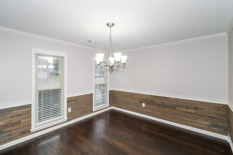 2,125/Mo, 2776 Fletcher Park Cir E Memphis, TN 38016 Dining Room View