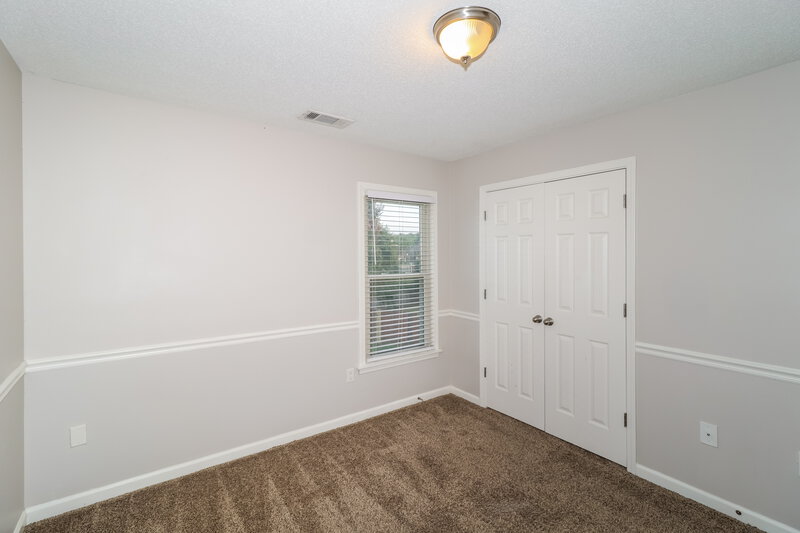 2,125/Mo, 2776 Fletcher Park Cir E Memphis, TN 38016 Bedroom View 3