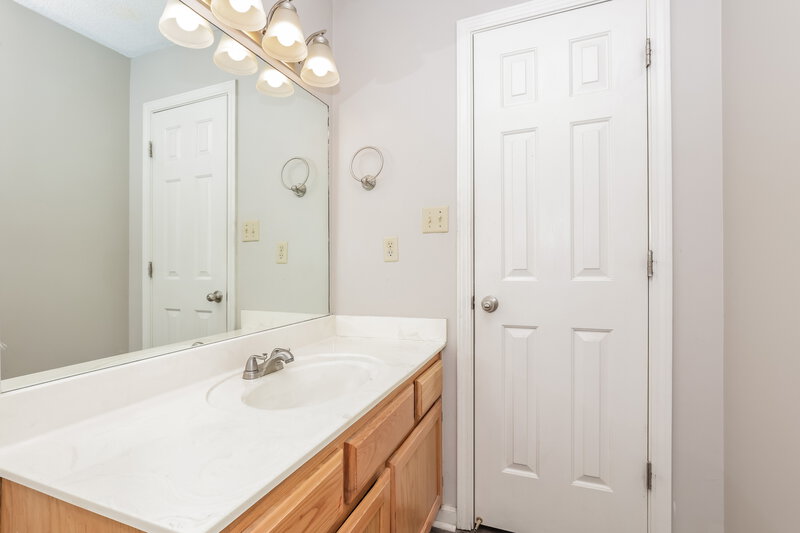 1,930/Mo, 7697 Shadow Fork Ln Arlington, TN 38002 Bathroom View