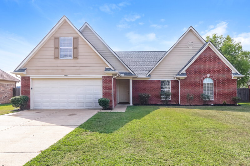 1,900/Mo, 6443 White Hawk Ln Olive Branch, MS 38654 External View