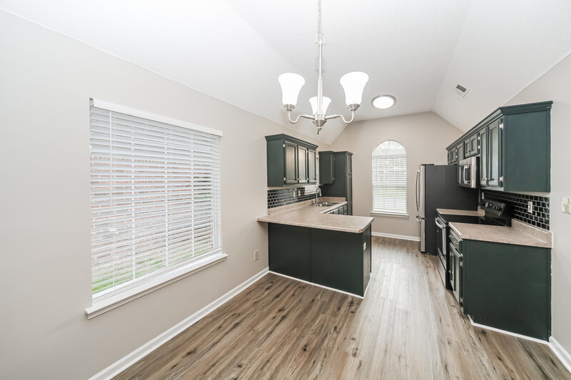 1,760/Mo, 8274 Regal Bend Dr Olive Branch, MS 38654 Dining Room View