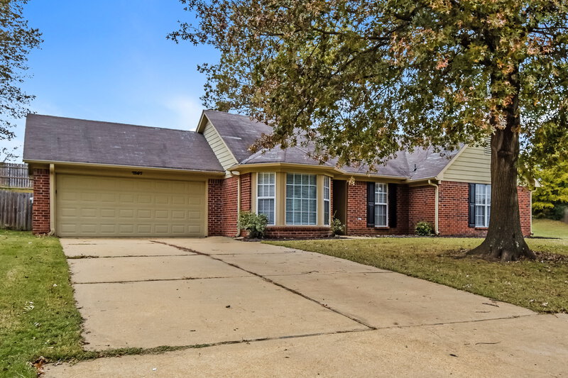 1,675/Mo, 7367 Fox Trace Cv Southaven, MS 38671 Front View