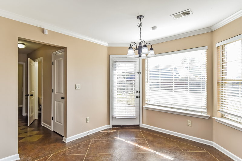1,675/Mo, 7367 Fox Trace Cv Southaven, MS 38671 Dining Room View