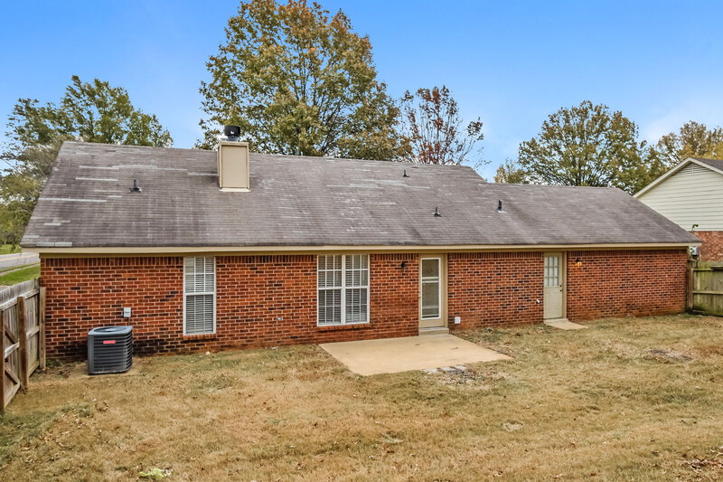 1,675/Mo, 7367 Fox Trace Cv Southaven, MS 38671 Rear View 2